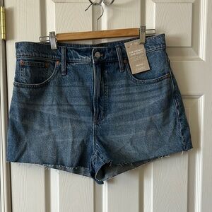 Madewell The Perfect Jean Shorts, size 32